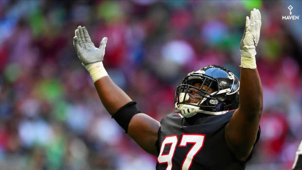 Watch_Grady_Jarrett_is_A_Solid_Building_-5dbf81a1b9bf7f0001f41e57_Nov_04_2019_1_59_47